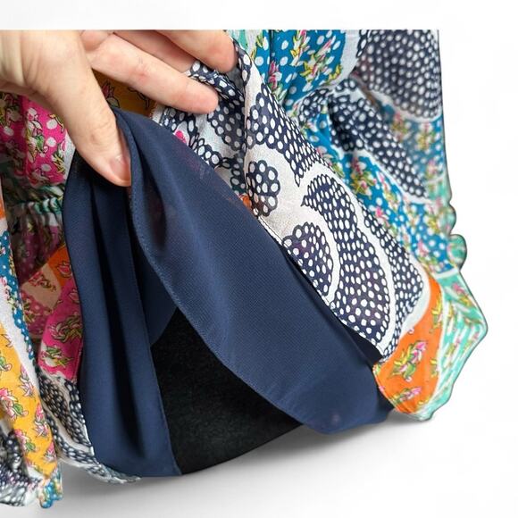 2/$25 Dianne Von Furstenberg Camila Silk Top Off Shoulder Blouse Beach Vacation - Picture 9 of 15